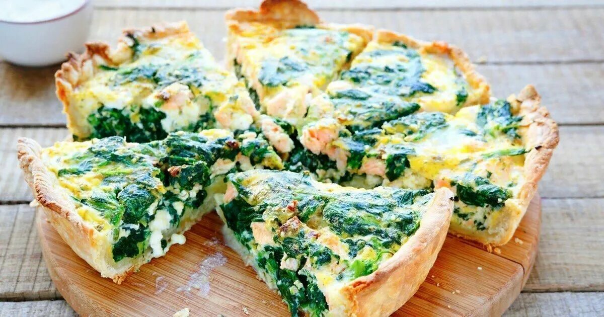 киш лорен с лососем и шпинатом. Lamb spinach cannelloni. кето киш лорен. рыба со шпинатом и сыром. пирог с рикоттой и шпинатом.