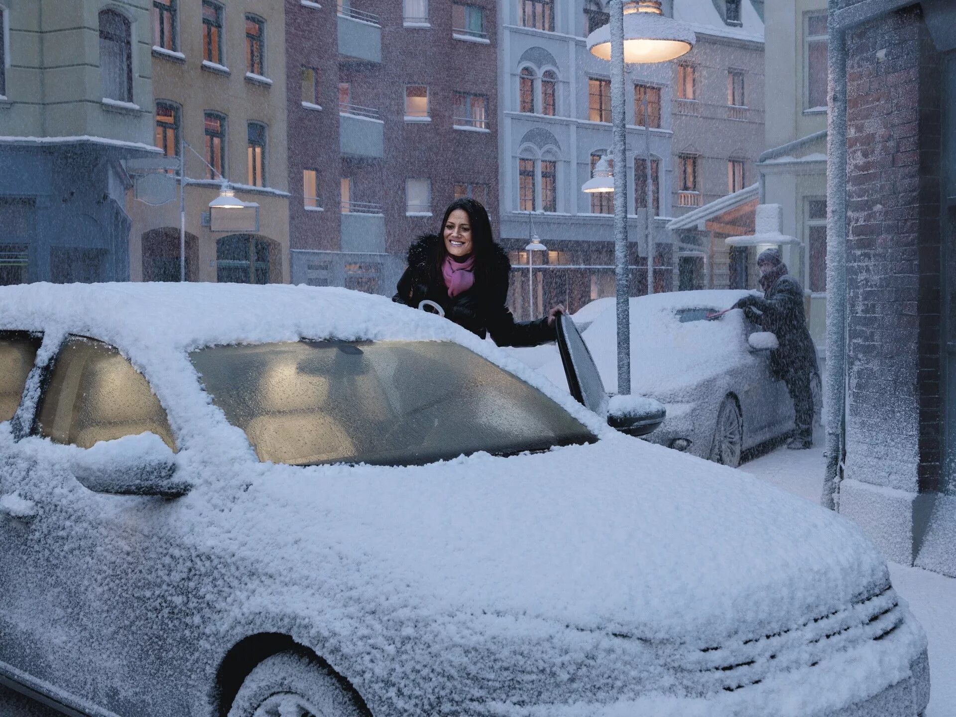 Почему в машине тепло. Прогретый автомобиль зимой. Прогрев машины. Прогрев авто зимой. Замерзший автомобиль.