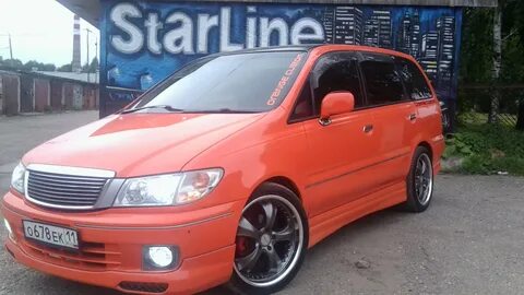 Nissan u30