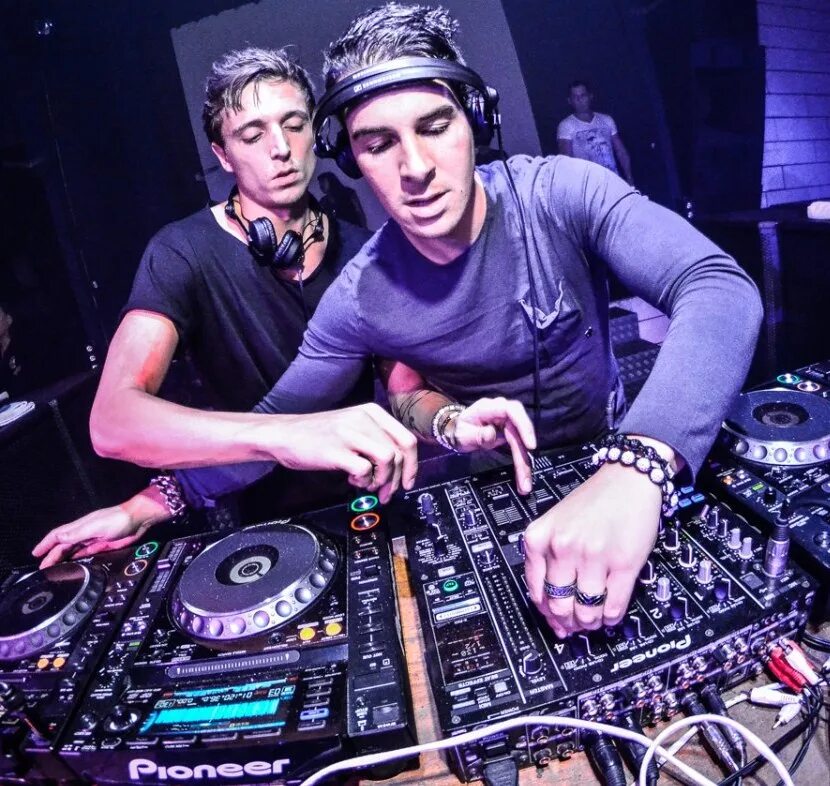 Последний микс. Blasterjaxx. Blasterjaxx Band. Blasterjaxx 2021. Blasterjaxx DJ.