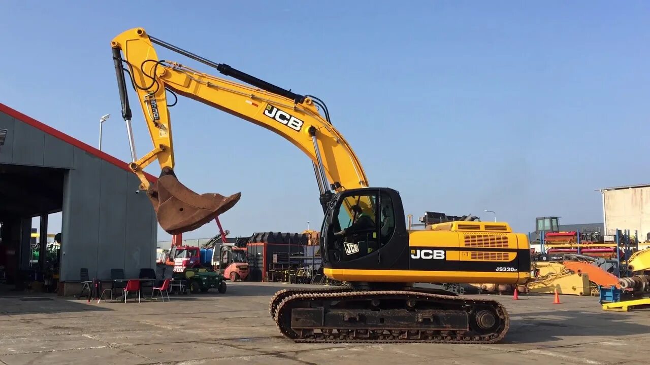 Экскаватор JCB js330. JCB экскаватор js330lc. Гусеничный экскаватор JCB js 330. Экскаватор JCB 330 LC.