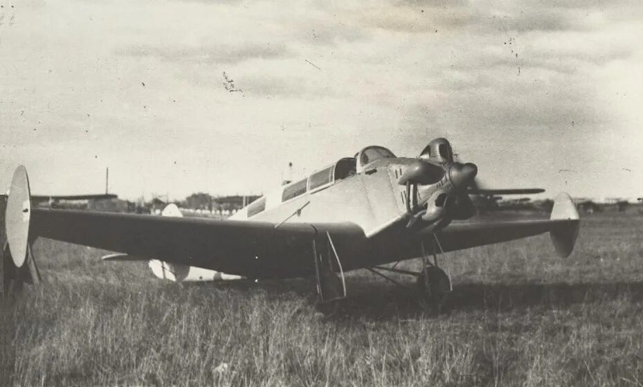 Ленинградский комсомолец самолет. Самолет ЛК Бакшаева. Самолет 1936. Пассажирский самолет 1936. Лк самолет