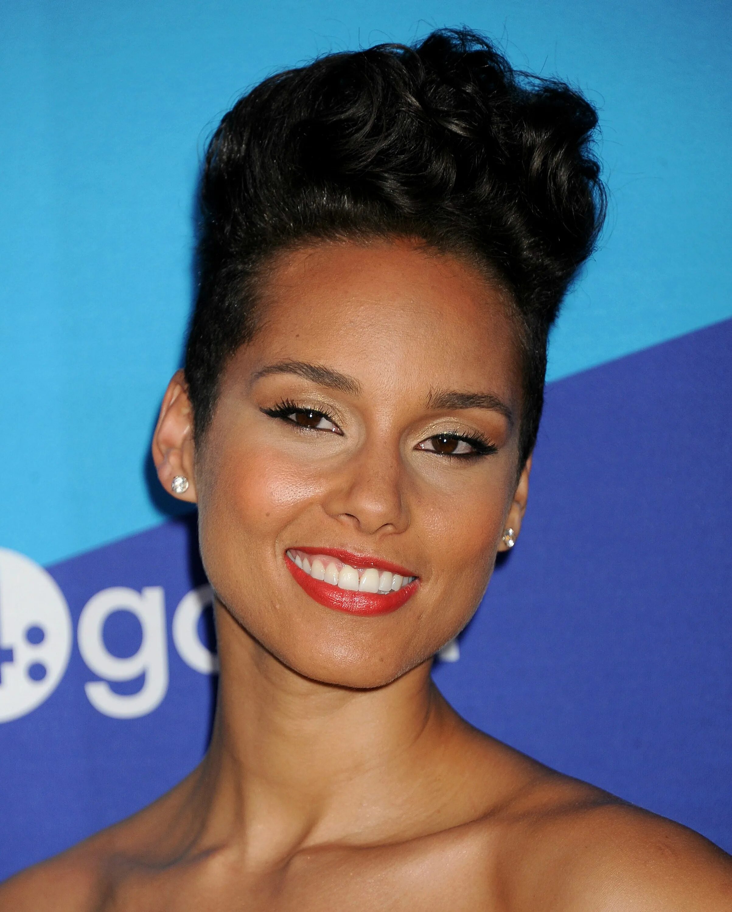 Алиша киз. Алисия кейс нью. Алиша киз. Alicia keys 2021. Алишиа кис кис.