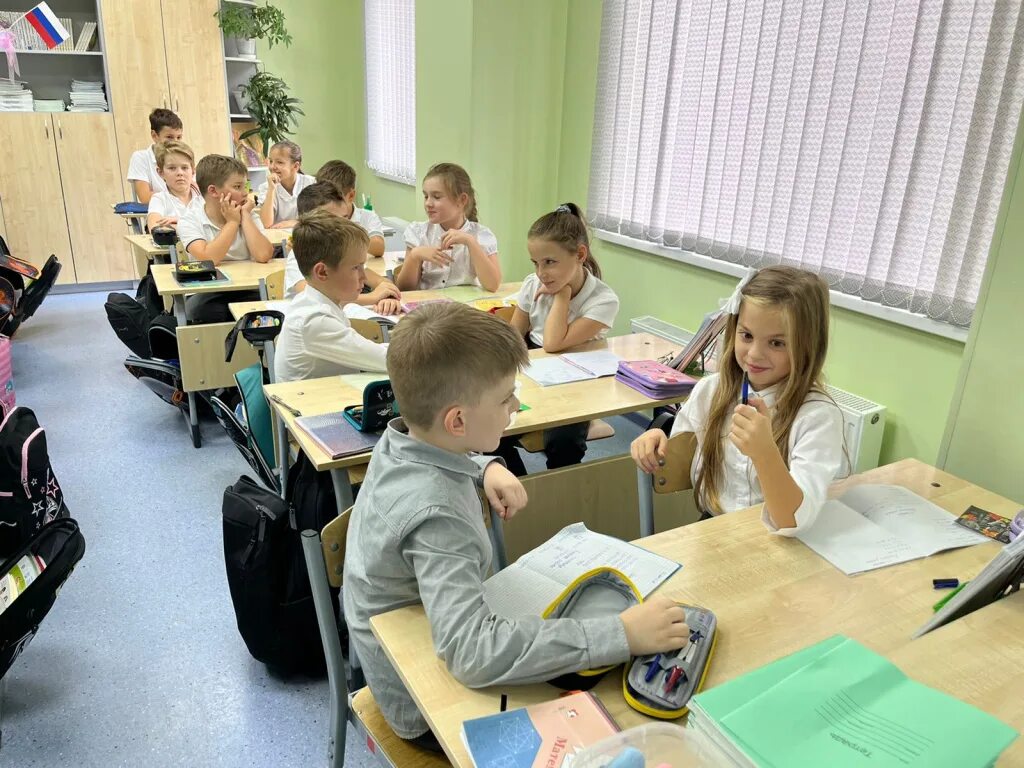 Школа 7 донской. Мбоу сош 7 донской. Парта героя орел. Школа 6 донское. 12 школа донской.