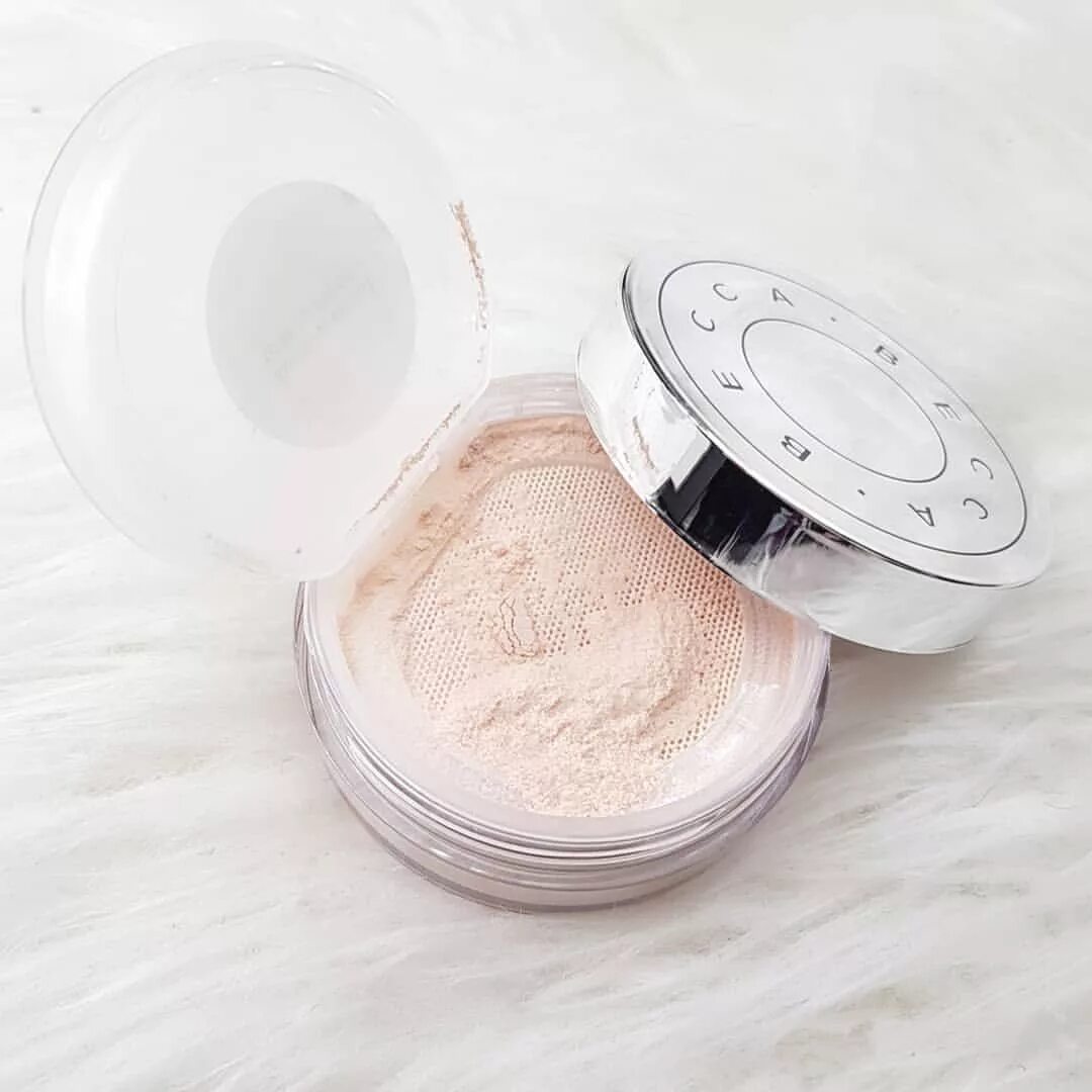 Refresh powder. Becca пудра рассыпчатая. рассыпчатая пудра флер. becca hydra-mist set and refresh powder. becca noisette пудра.