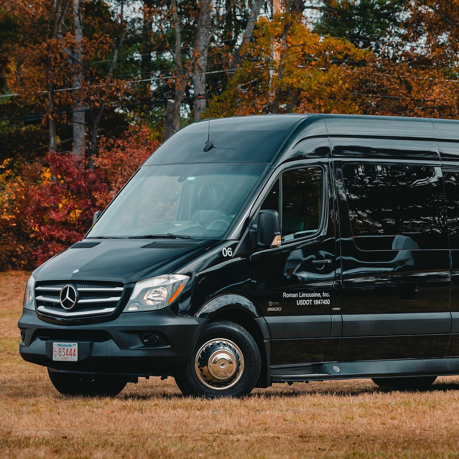 Mercedes sprinter цена. Мерседес Спринтер. Бус Мерседес Спринтер. Мерседес Спринтер 3. Мерседес Спринтер Спринтер бус.