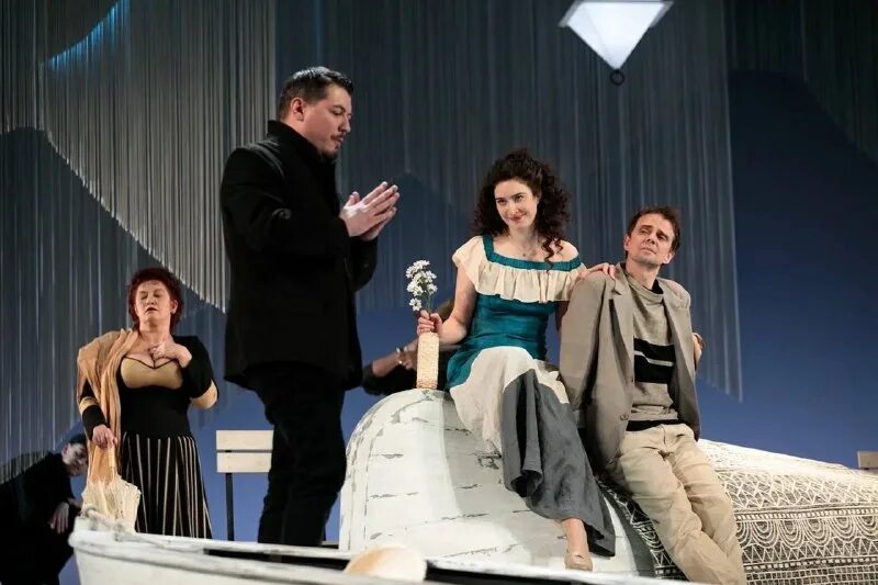 театр комиссаржевской санкт петербург афиша февраль 2024. доктор живаго театр театр пермь.