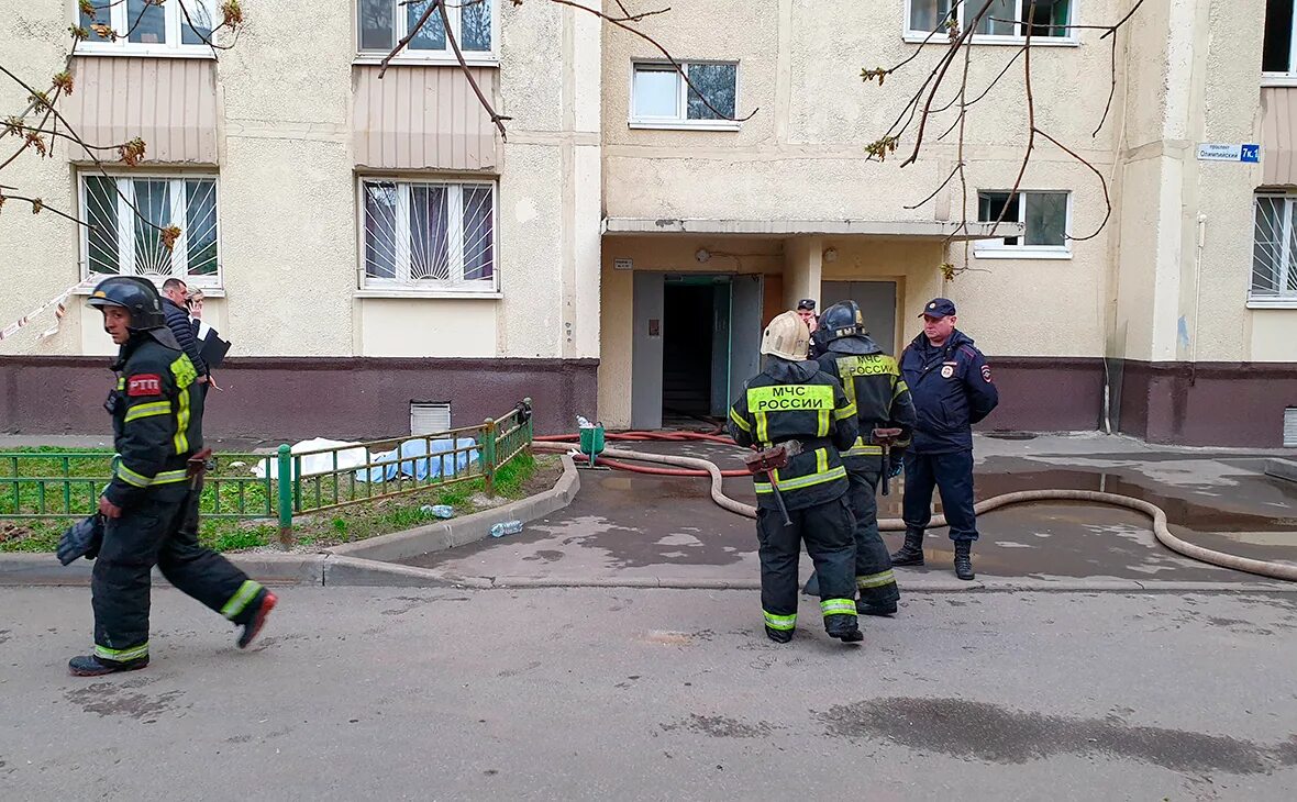 Теракт в москве 22 03. Взрыв газа в Москве. Пожарные Москвы. Теракт в Москве жилой дом. Взрыв газа произошел в жилом доме на юге Москвы.