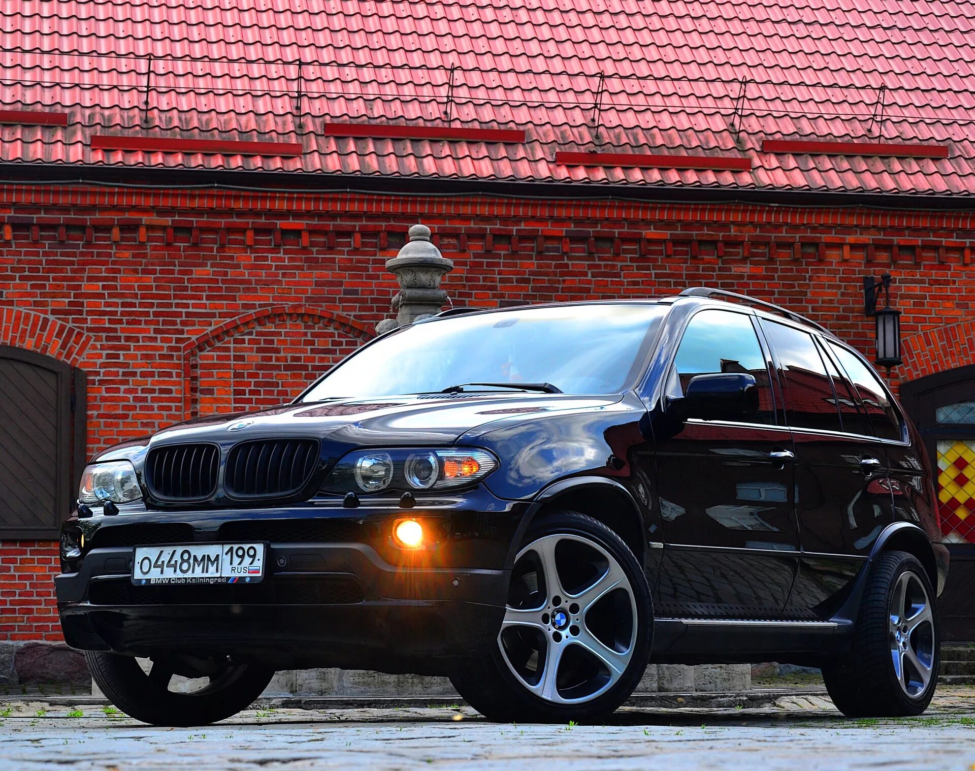 Х5 е53 фото. BMW x5 e53. BMW x5 e53 2004. БМВ Икс 5 е 53. BMW x5 e53 4.4.