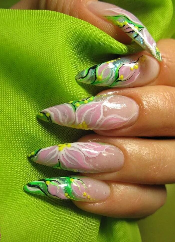 Painting nails. Акриловые ногти. Красивые ногти. Рисунки на ногтях. Роспись на ногтях.