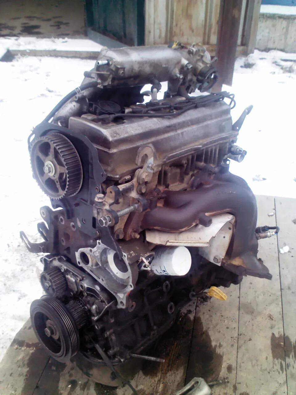 Какой двигатель 3sfe. Двигатель 3s-fe. 3s fe. 3s fe rav4. двигатель 3sfe в рпзборе.