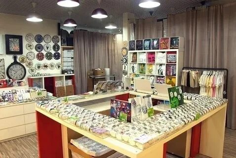 Маленький город магазин