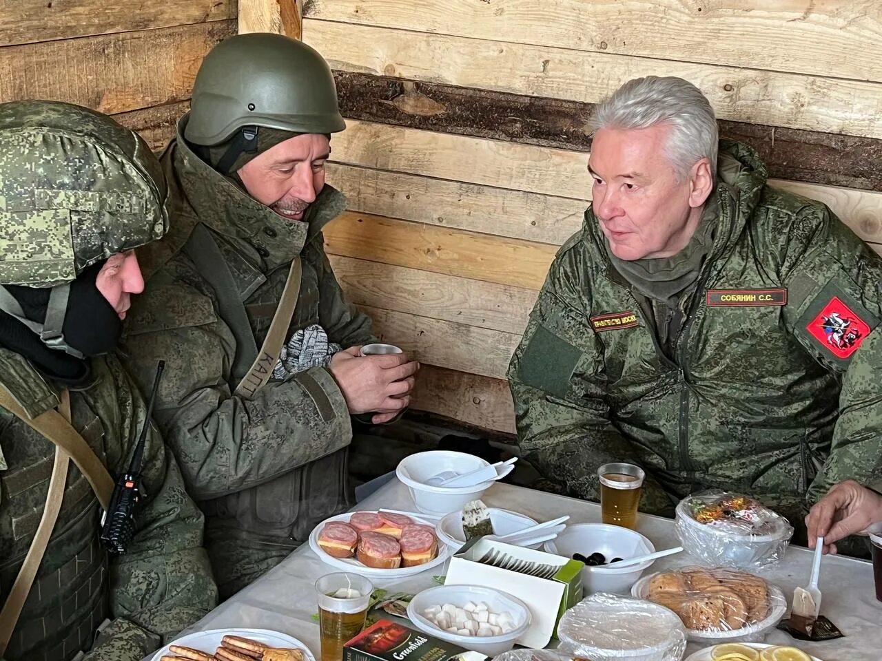 Видео с фронта сво. Быт военнослужащих. Военная форма России в зоне сво. Российские солдаты в зоне сво. Российские военные в зоне сво.