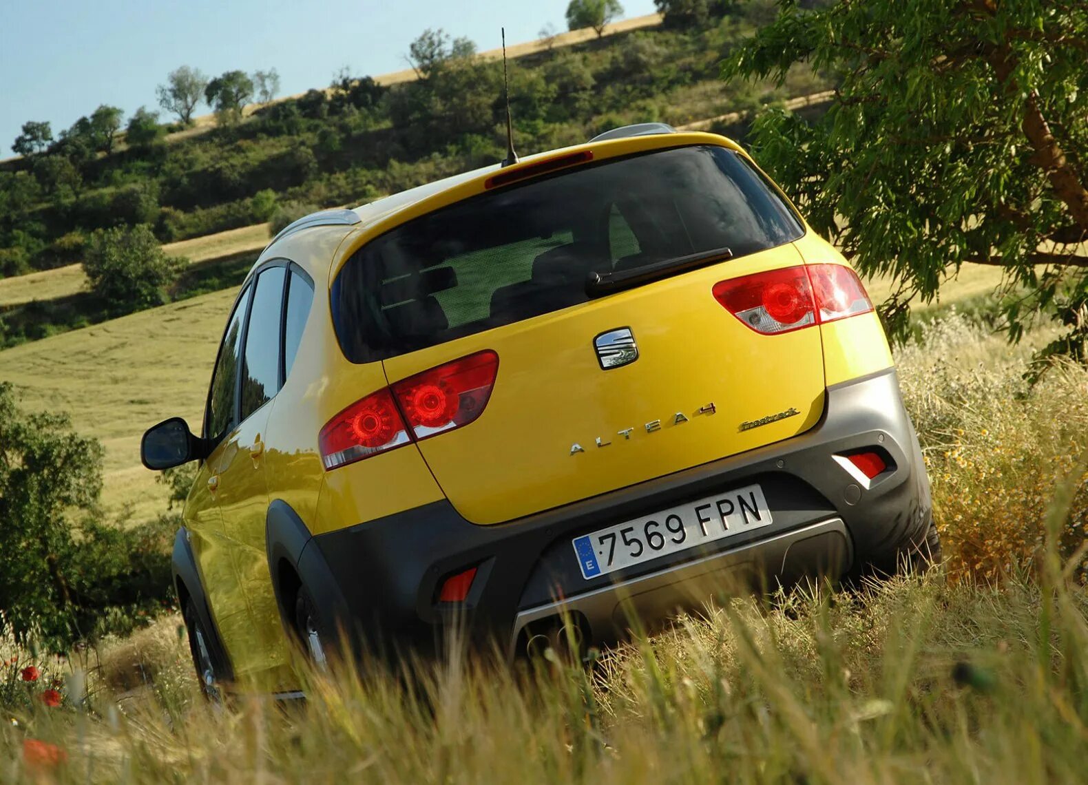 Seat altea 4 freetrack 2013. Сеат альтеа 4 freetrack. Seat freetrack. Сеат альтеа фритрек. Seat freetrack 4x4.