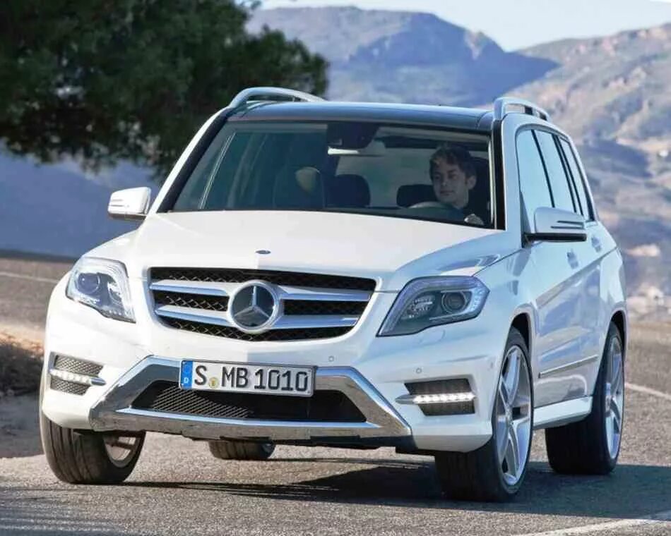 Mercedes новый цена. Мерседес Бенц GLK 300 новый. Мерседес-Бенц GLC 300 новый. Mercedes Benz GLK 2022. Mercedes GLK 2022 New.