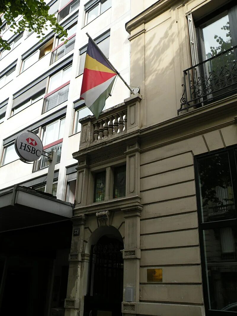 Посол в париже. Посольство РФ на Сейшельских островах. Посольство Коста-Рики в Париже. Посольство Малайзии в Москве. Посольство США В Париже.