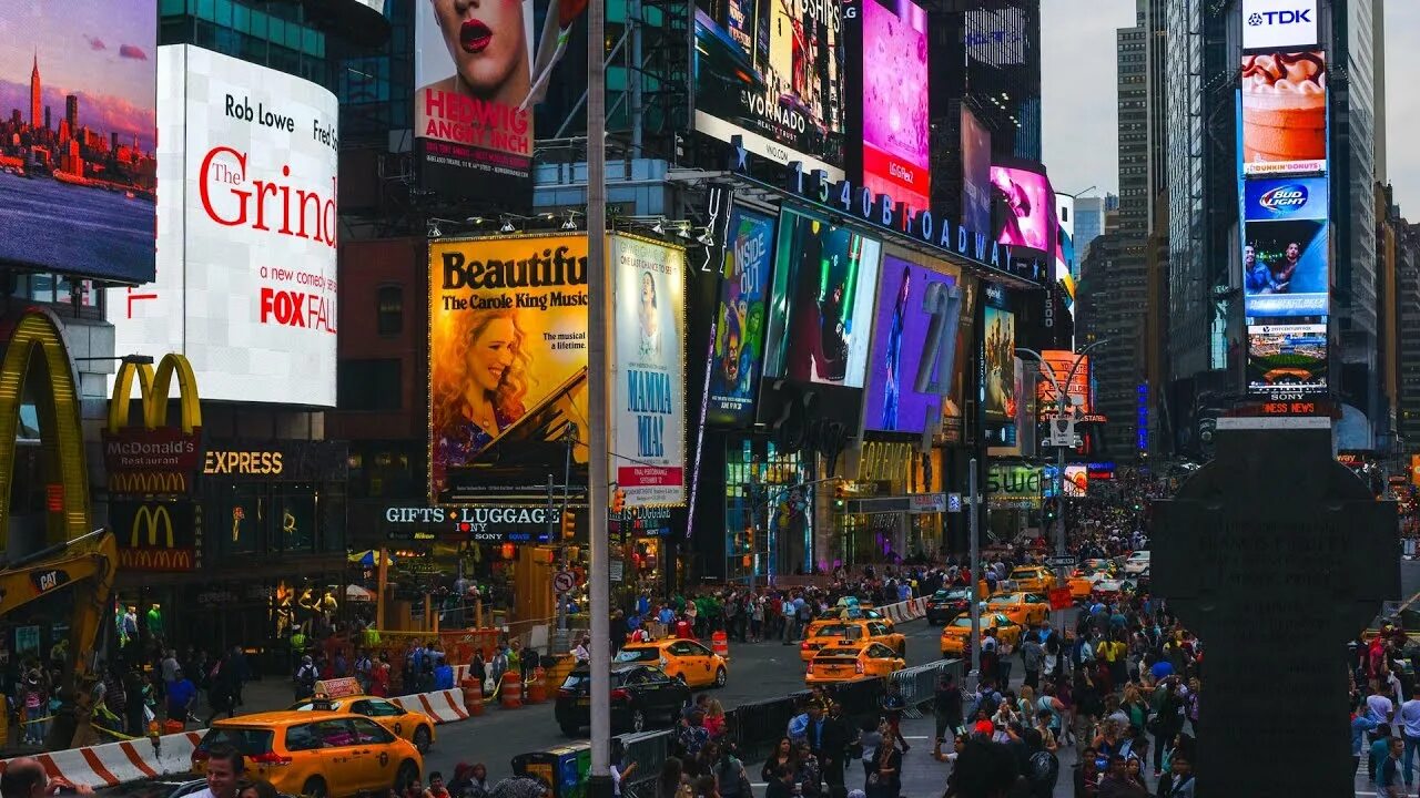 Now you in new york. Таймс сквер новый год 2025. new york times square 2011.