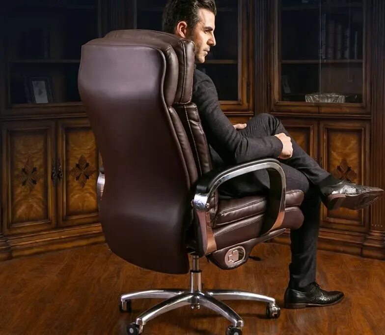 Ое кресло. Кресло руководителя Чермен бежевое кожаное. Кресло Boss босс. Кресло руководителя 835 Вермонт. Кресло офисное босс (Boss).