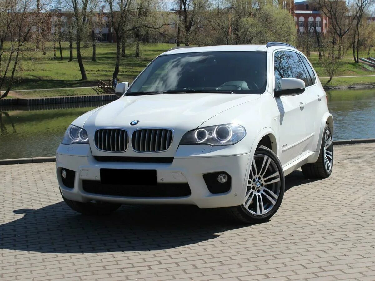 Х5 е70 фото. BMW x5 II (e70). BMW x5 e70 белый. БМВ х5 е70 белый. BMW x5 e70 Рестайлинг.