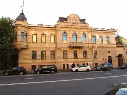 На васильевском дворец искусств