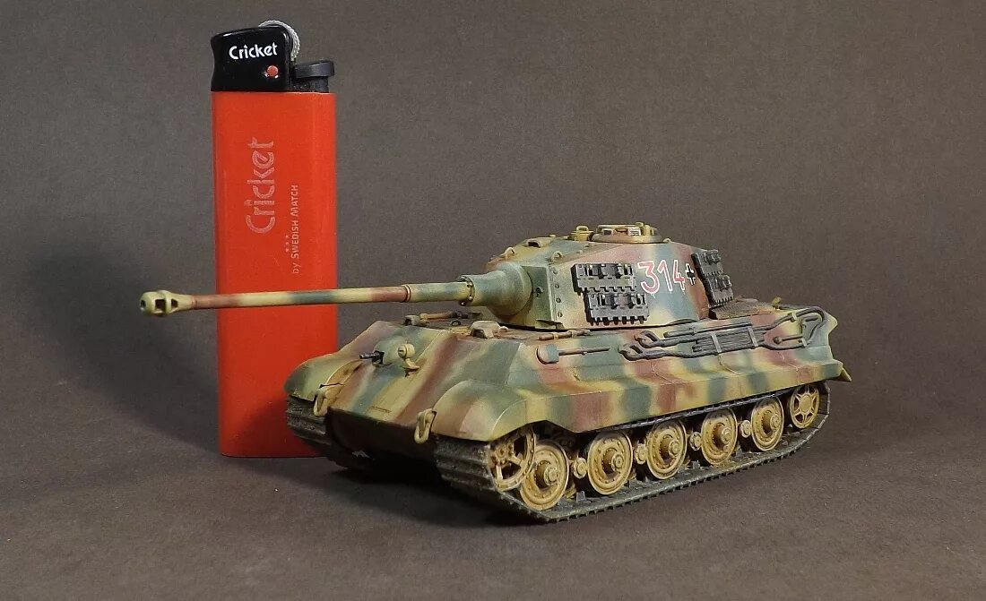 Тигр 1 72. Королевский тигр звезда 1/72. королевский тигр 1/35. тигр 2 звезда 1/72. королевский тигр звезда 1/35.