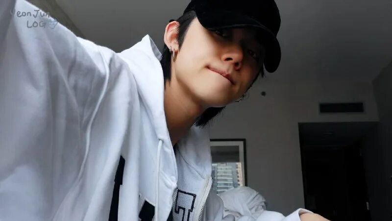 Енджун и бомгю. Фф тхт. Енджун и бомгю. Чон чонгук. Бтс тхт фф.