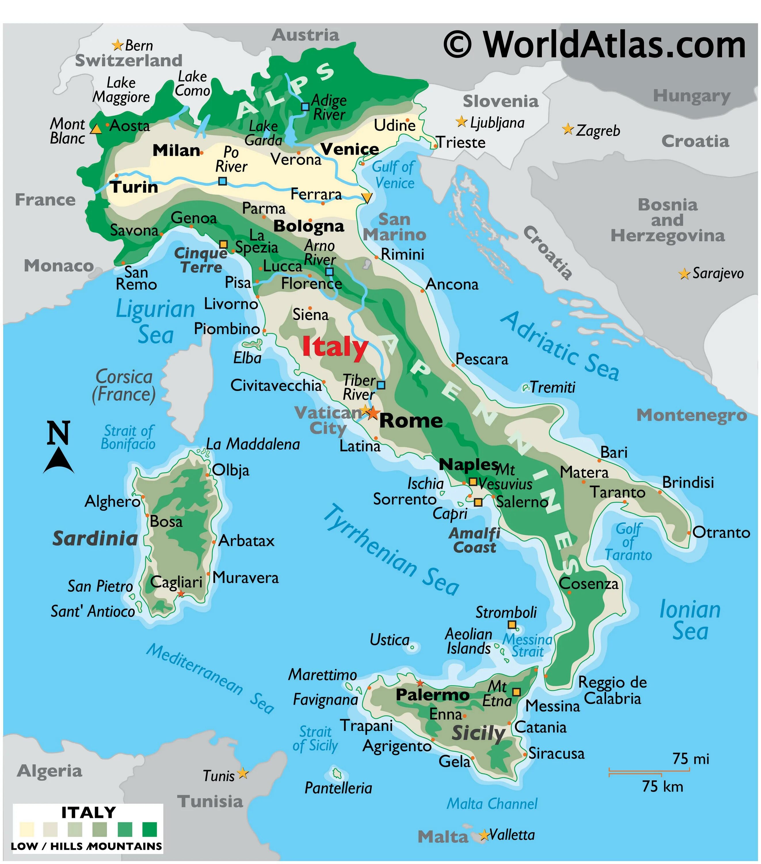 Италия части страны. Озеро Комо Италия на карте. Апеннинский полуостров Пиза. Гарда и Комо на карте Италии. Географическая карта Италии.