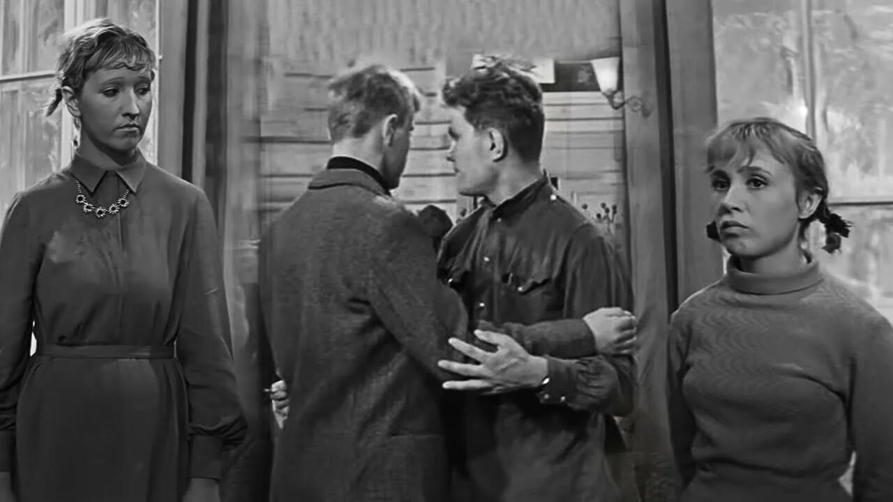 Почему девчата черно белые. Тося девчата. девчата фильм 1961. тося кислицына в девчатах. фильм девчата тося на танцах.