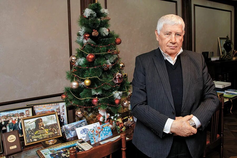 Бугаков. Бугаков