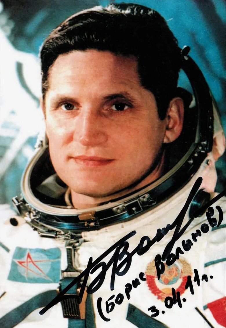 сколько космонавтов было в космосе. союз мс 12 экипаж. Two astronauts. купол мкс. кэтлин рубинс на мкс.