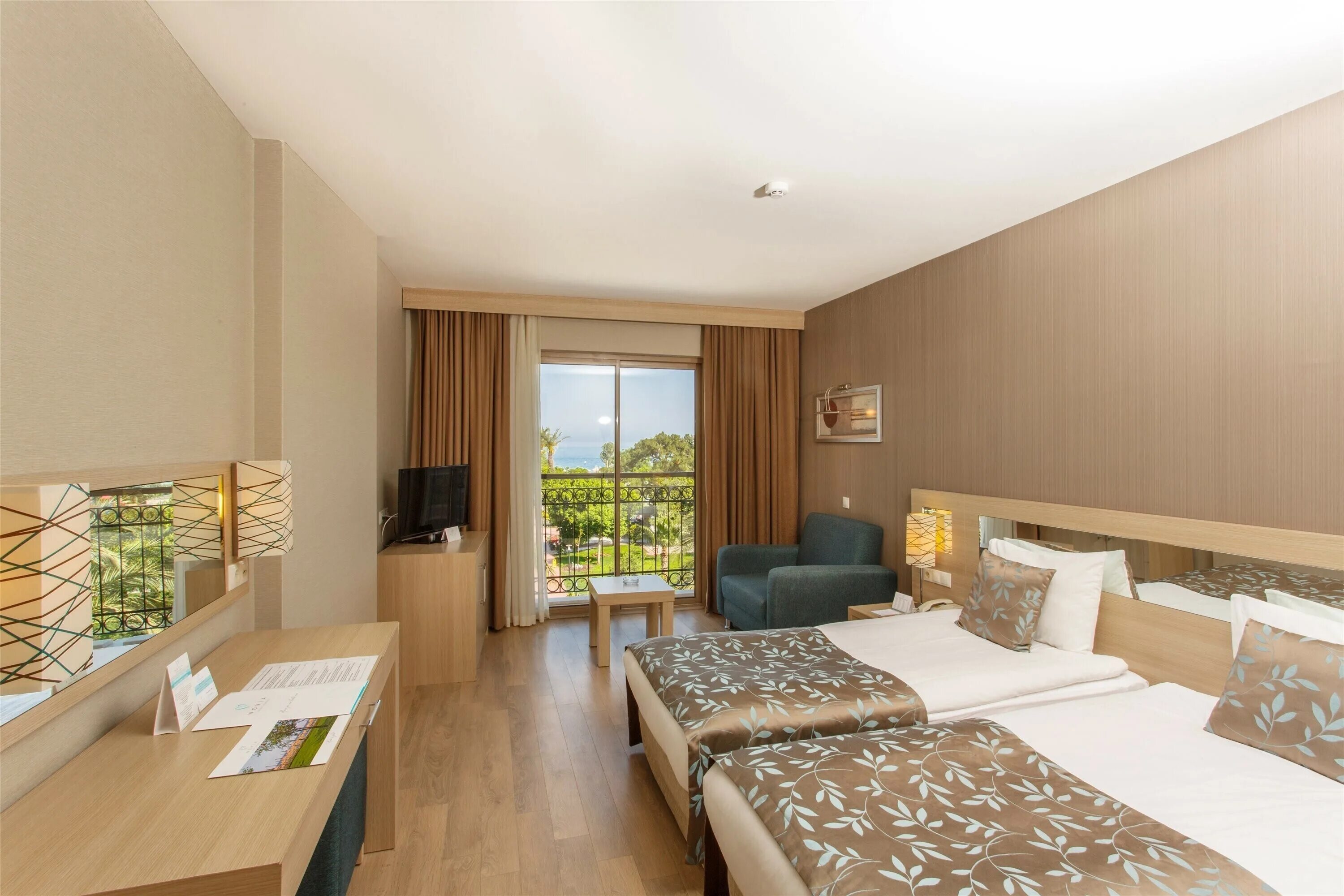 Lucida чамьюва кемер. Lucida beach hotel 5 турция чамьюва. lucida beach hotel 5 кемер. отель lucida beach hotel 5 в турции. люсида кемер чамьюва.