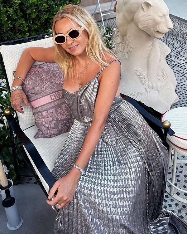 Эксклюзив 2023. Эксклюзив 2023. Жирные номера без флага. Национальные ножи. Мелодрамы русские 2023 многосерийные.