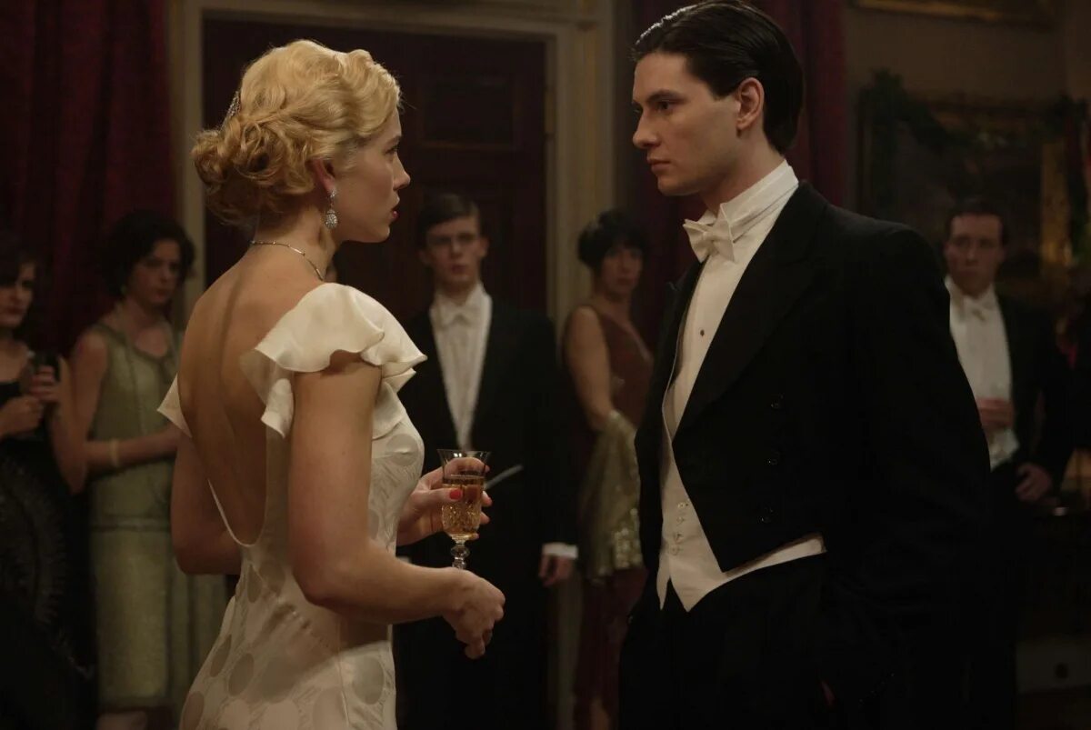 Easy Virtue (2008). Легкое поведение танго