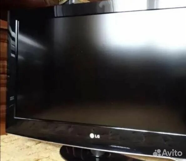 Телевизор lg 32 81 см. Телевизор LG lh3000. Телевизор LG 2010 42 дюйма. Телевизор LG 81 диагональ. Телевизор LG LCD FHD 32.
