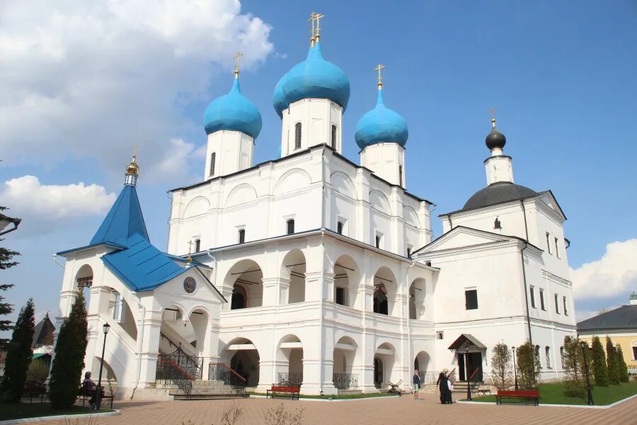 высоцкий монастырь зачатьевский собор. серпуховской архив. серпуховский историко-художественный музей серпухов. серпуховской высоцкий монастырь. серпуховской архив.