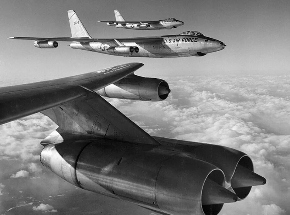 Х 47 б. B-47 Stratojet. Реактивный бомбардировщик США. RB-47e Stratojet. Бомбардировщик б 47 во Вьетнаме.