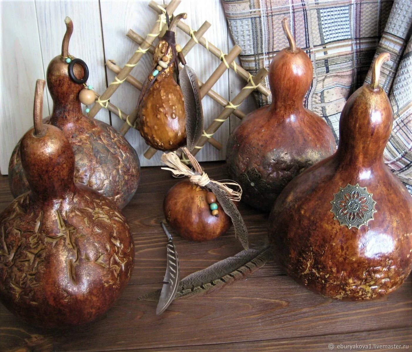 Тыква декоративная терновый венец. Высушенная тыква. Засушенная тыква целая. Как высушить декоративную тыкву. Как высушить декоративную тыкву.