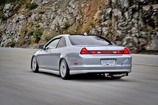 Honda accord 6 coupe 3. Honda accord 6. Honda accord 6 coupe. Хонда аккорд 6 купе. Honda accord coupe 2000.