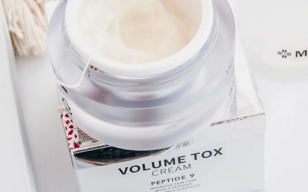 Medi peel peptide 9 volume tox отзывы. Volume Tox Cream Peptide 9 Medi-Peel. Medi-Peel Peptide 9 Volume Tox Cream (50g). Омолаживающий крем с пептидами Volume Tox Cream Peptide 9 50мл.. Крем Medi Peel Volume Tox.