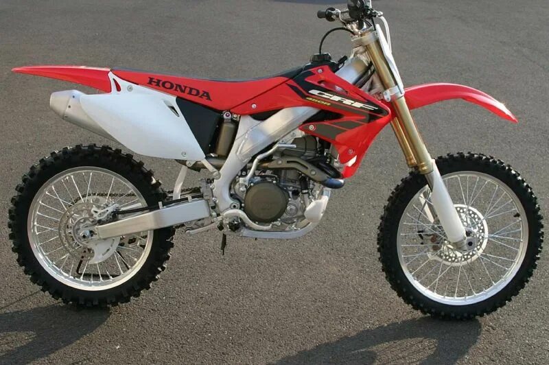 Honda crf 450r. Хонда СРФ 450 мотард. Crf450r 2004. Honda crf450x 2004.