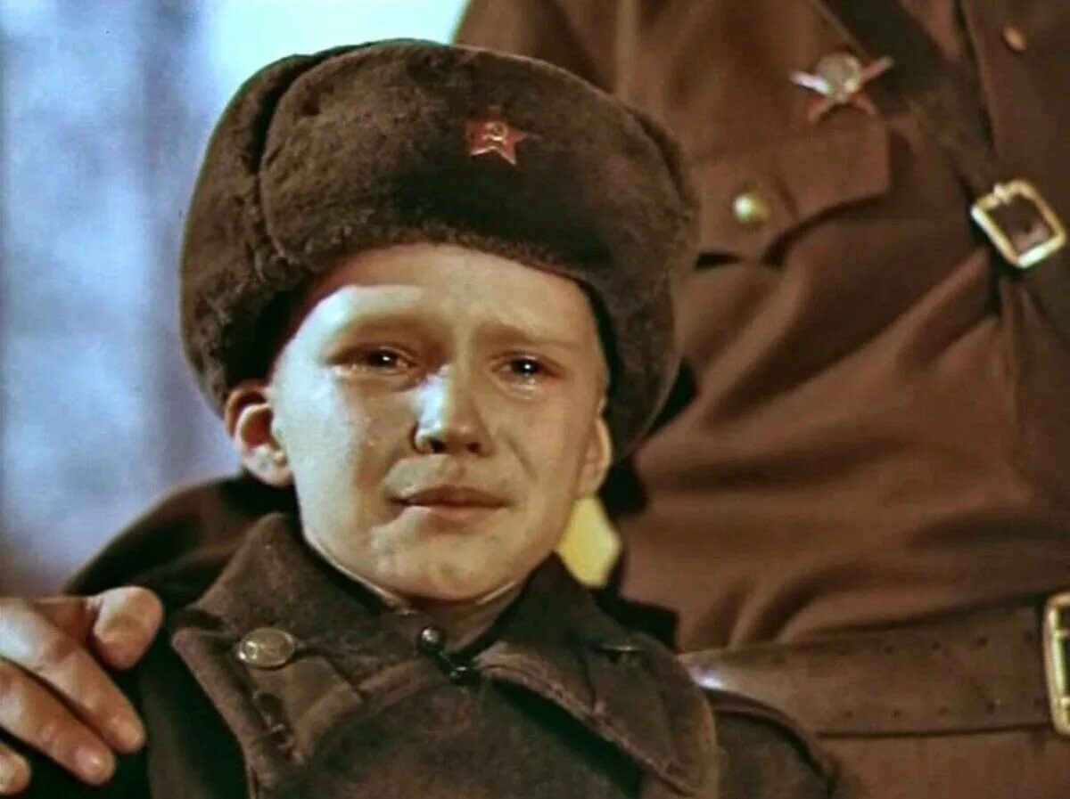 Ваня сын полка. Ваня солнцев сын полка. ваня солнцев сын полка 1981. катаев сын полка ваня солнцев.