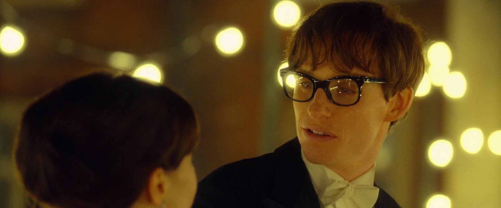 Theory of everything игра. Вселенная Стивена Хокинга (2014). Фелисити Джонс Вселенная Стивена Хокинга.