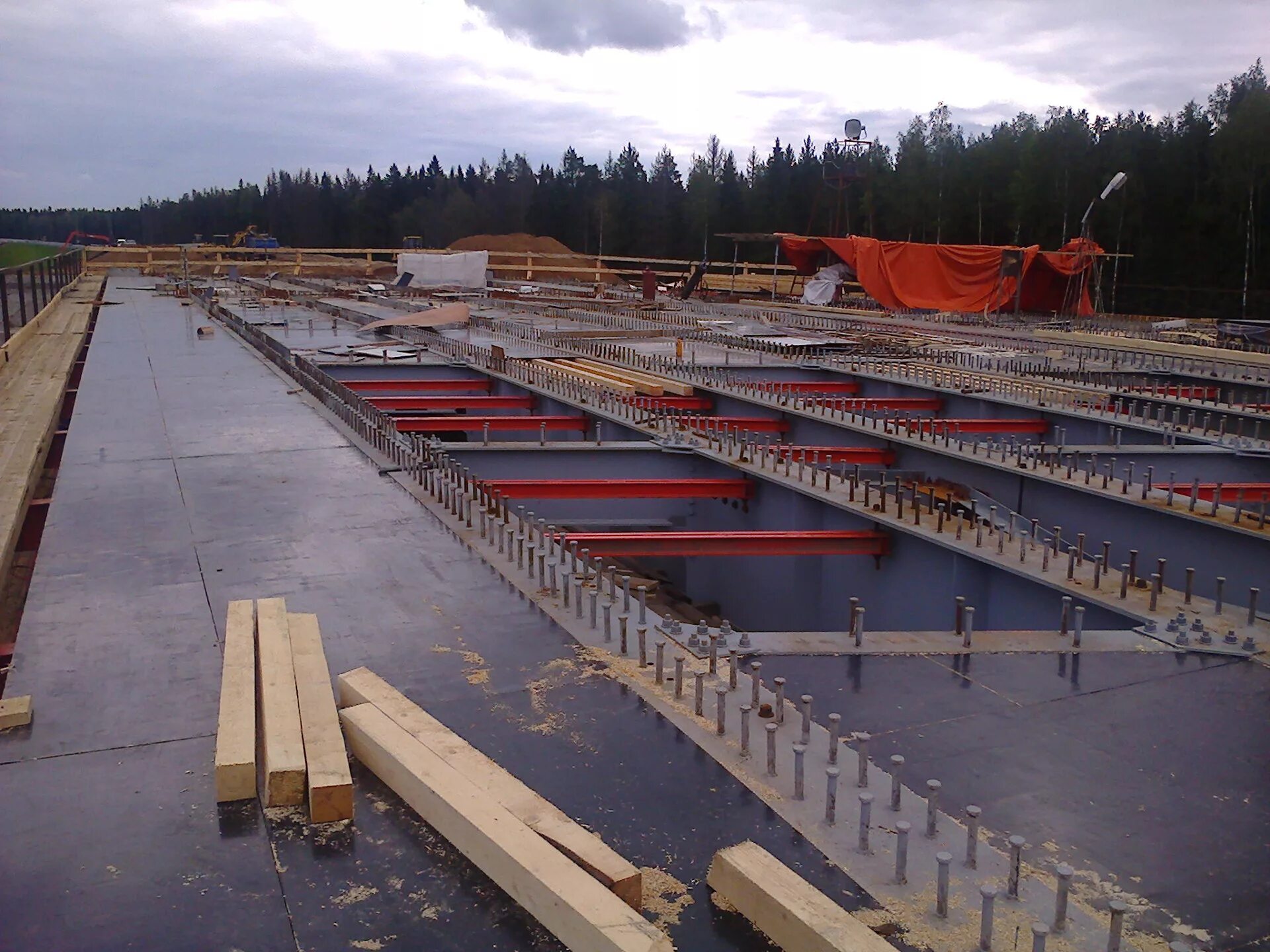 Фанера ламинированная 1220 2440 18. Опалубка 18 мм. Опалубка 18 мм. Фанера ламинированная 1220 2440 18. Фанерные щиты для опалубки.