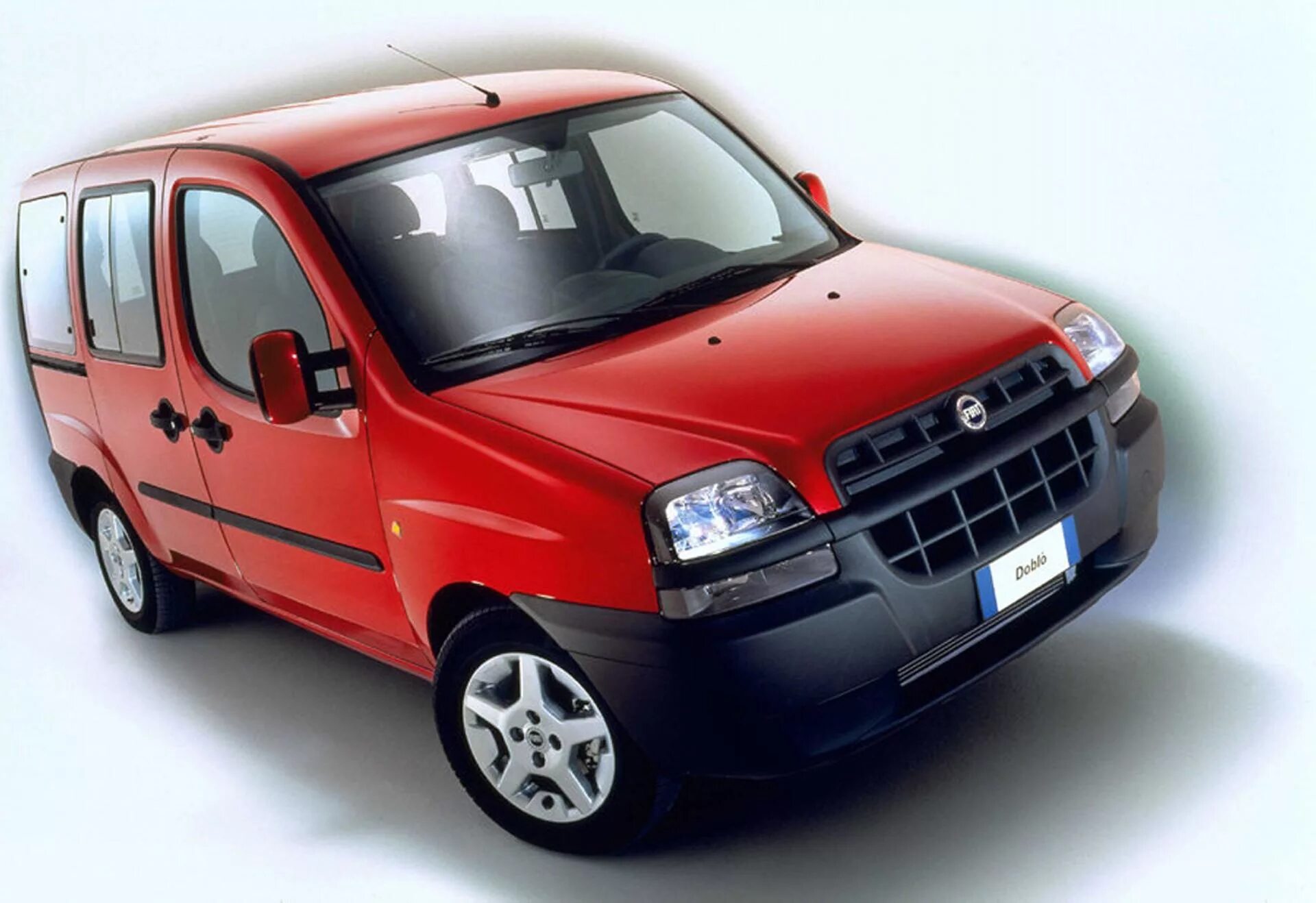 Купить фиат 1 9. Фиат Добло 1.9. Fiat Doblo 2005. Фиат Добло 2000. Фиат Добло 1.3.