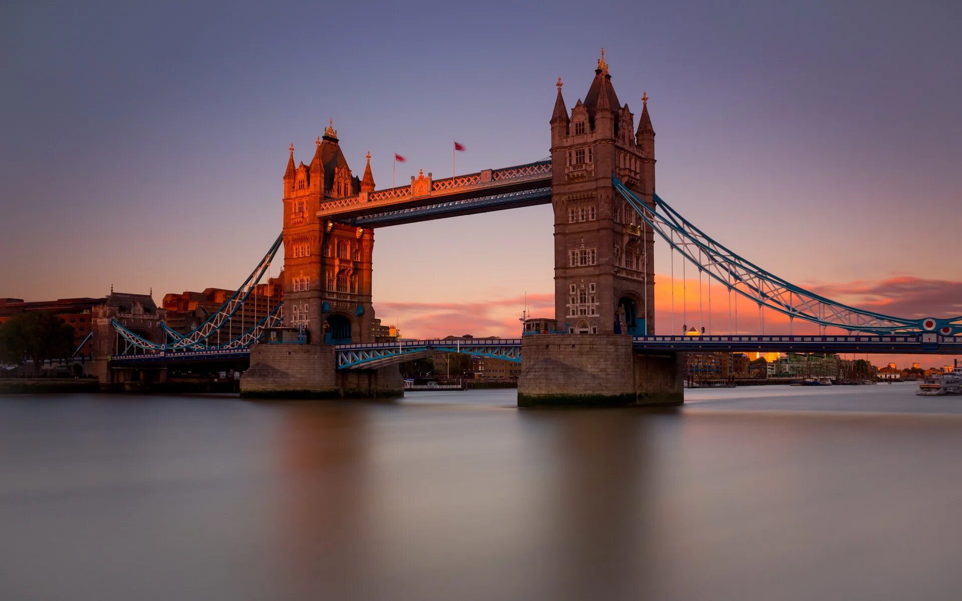 ТАВЕР Бридге. Тауэрский мост. Tower Bridge в Лондоне. Мост ТОВЕР бридж.