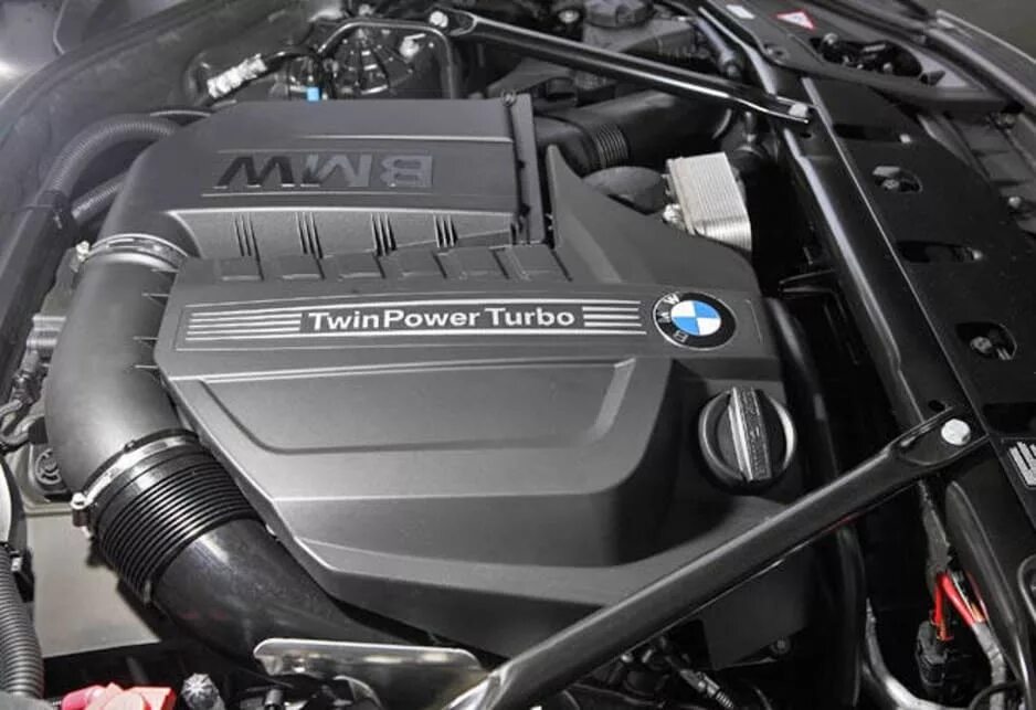 БМВ 520d мотор. BMW 520 дизель. BMW f10 520d двигатель. Twin Power Turbo двигатель.