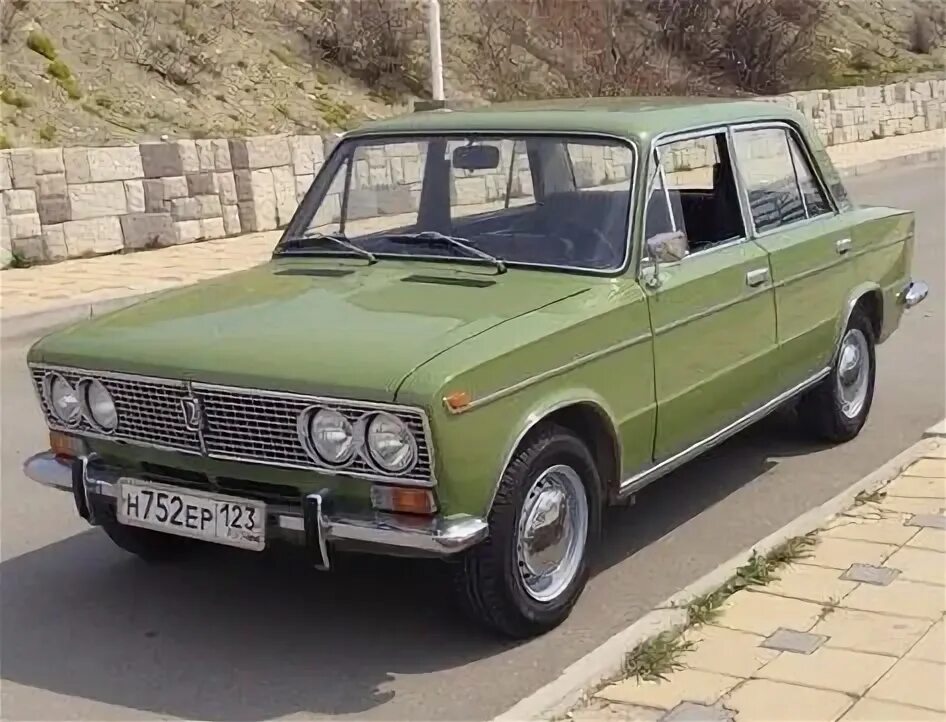 Ваз 2103 золотое руно. Ваз-21011 жигули-1300. Ваз-21011 жигули. Ваз 21 0 30. Ваз 21 0 30.