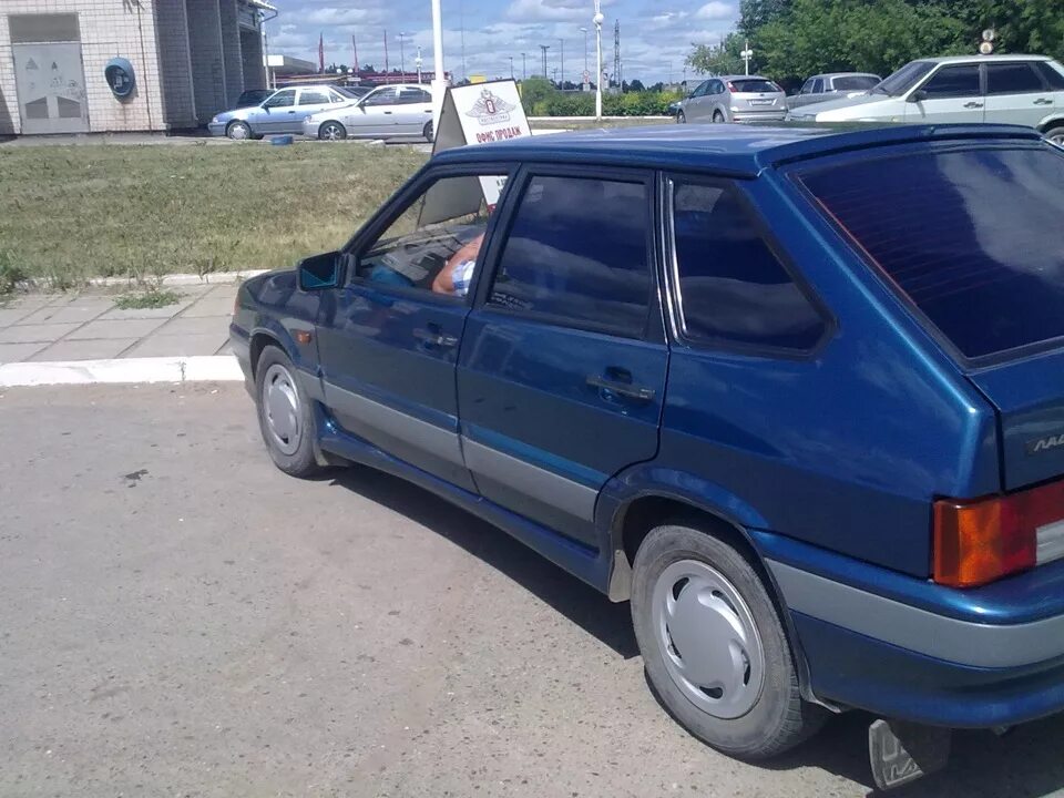 Ваз 2114 зеленый металлик. Ваз 2114 серо голубая. 2114 синий металлик r16. Серо-сине-зеленый цвет ваз 2114. Ваз 2114 серая.