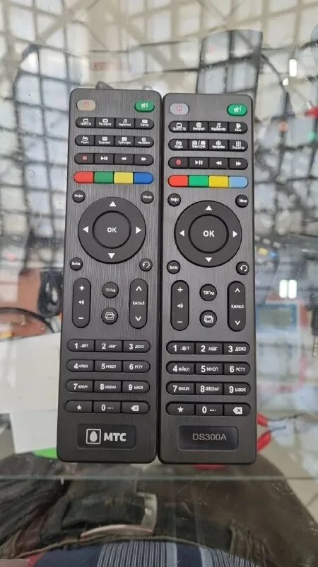 Пульт приставки мтс тв на телевизор. Пульт мтс приставки. Как сделать пульт мтс. Пульт от тарелки мтс 2019. Пульт мтс для тв приставок hs7700.