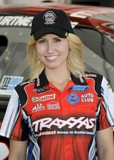 Courtney Force Female Race Car Driver, Racing Driver, Drag Racing, Courtney F...